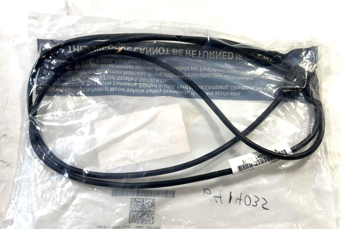 Genuine OEM Ford Fiesta S SE Mobile Phone Antenna Cable 2014-2019 D6BZ14D202A