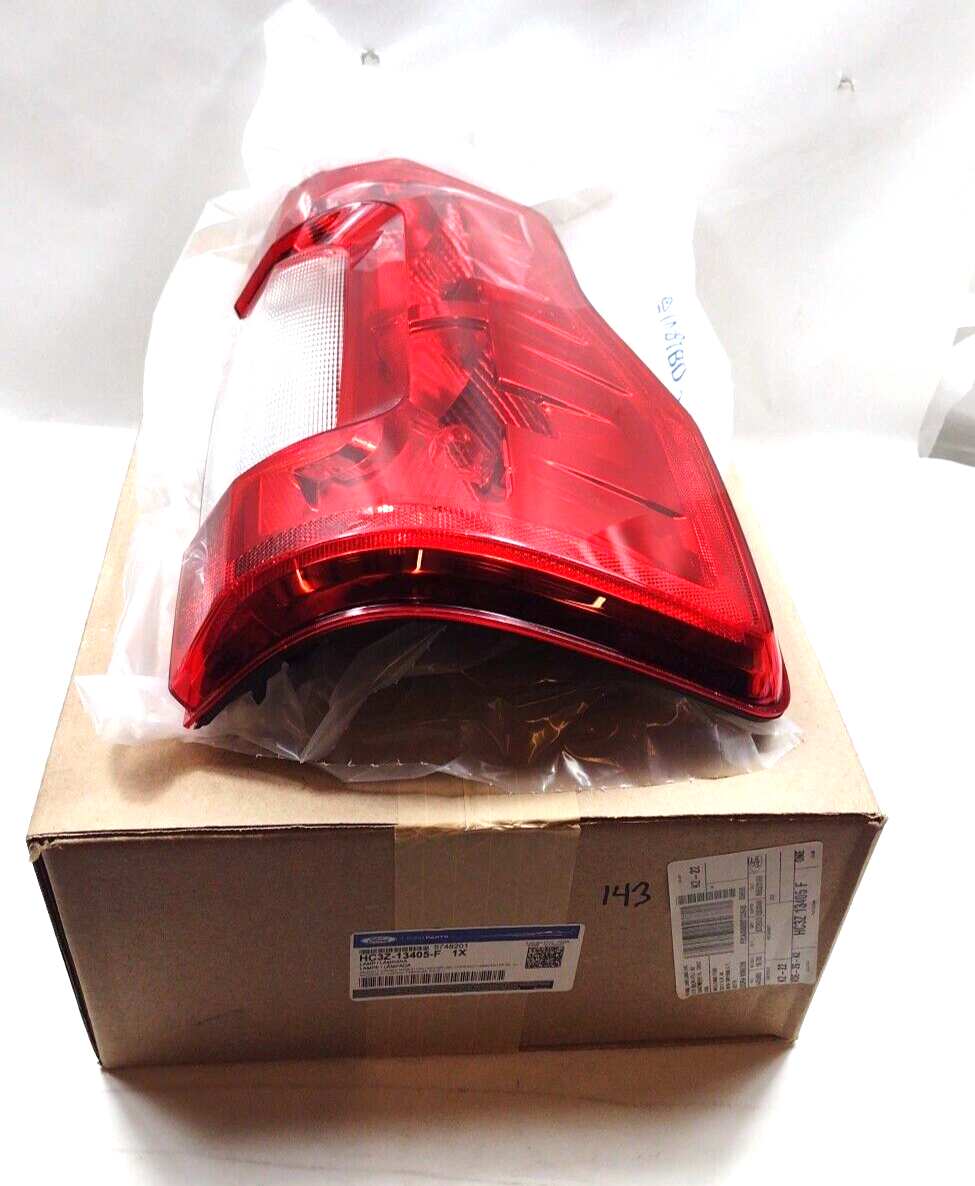 Genuine OEM Ford F250 Super Duty Tail Light Driver Side 2017-2019 NEW HC3Z13405F