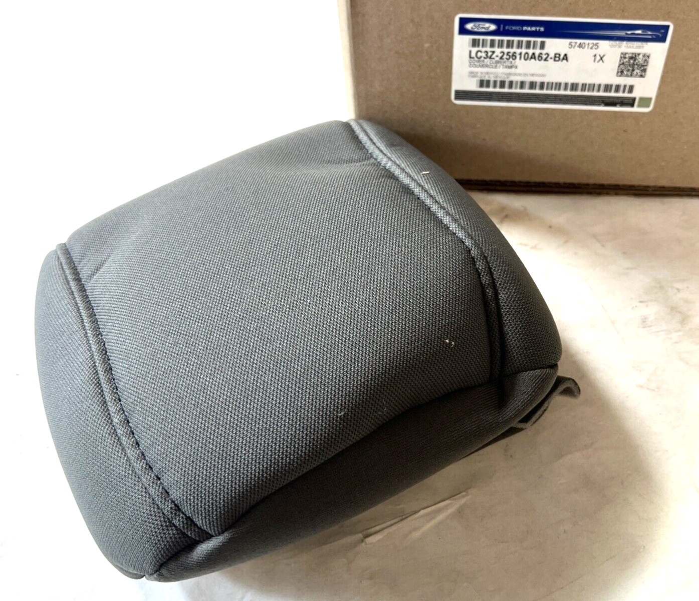 Genuine OEM Ford F-350 Super Duty Front Headrest Cover 2018-2022 LC3Z25610A62BA