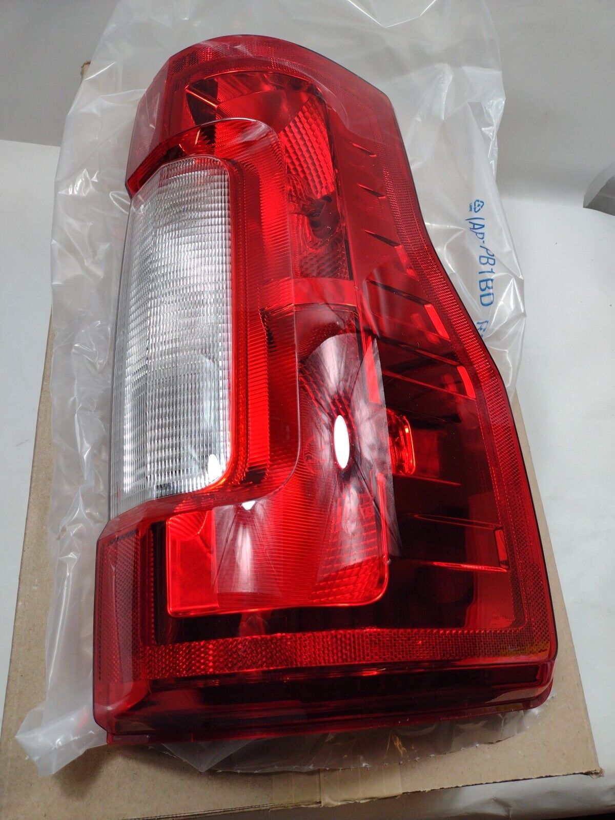 Genuine OEM Ford F250 Super Duty Tail Light Driver Side 2017-2019 NEW HC3Z13405F