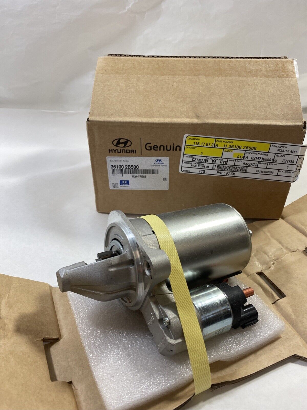 Genuine OEM Hyundai Veloster Starter Motor Assembly 2012-13 361002B500