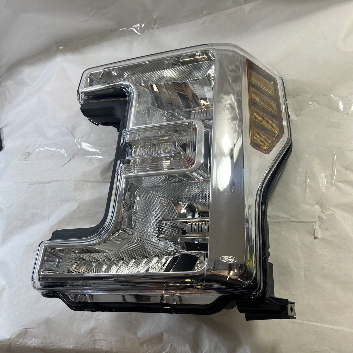 Genuine OEM Ford F-250 F-350 Left Side Halogen Headlight Headlamp JC3Z13008K