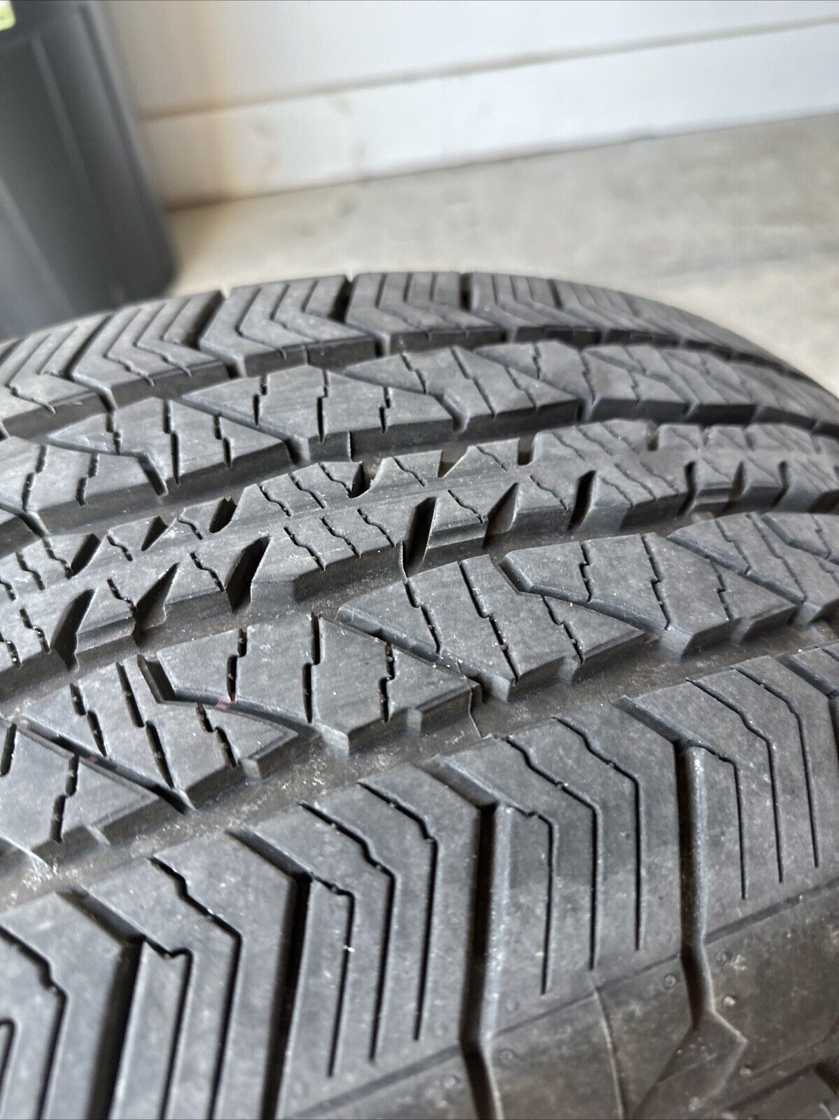 1 Single Used Hankook Dynapro AT2 P275/60R20 Tires TAKE OFFS only 2k Miles