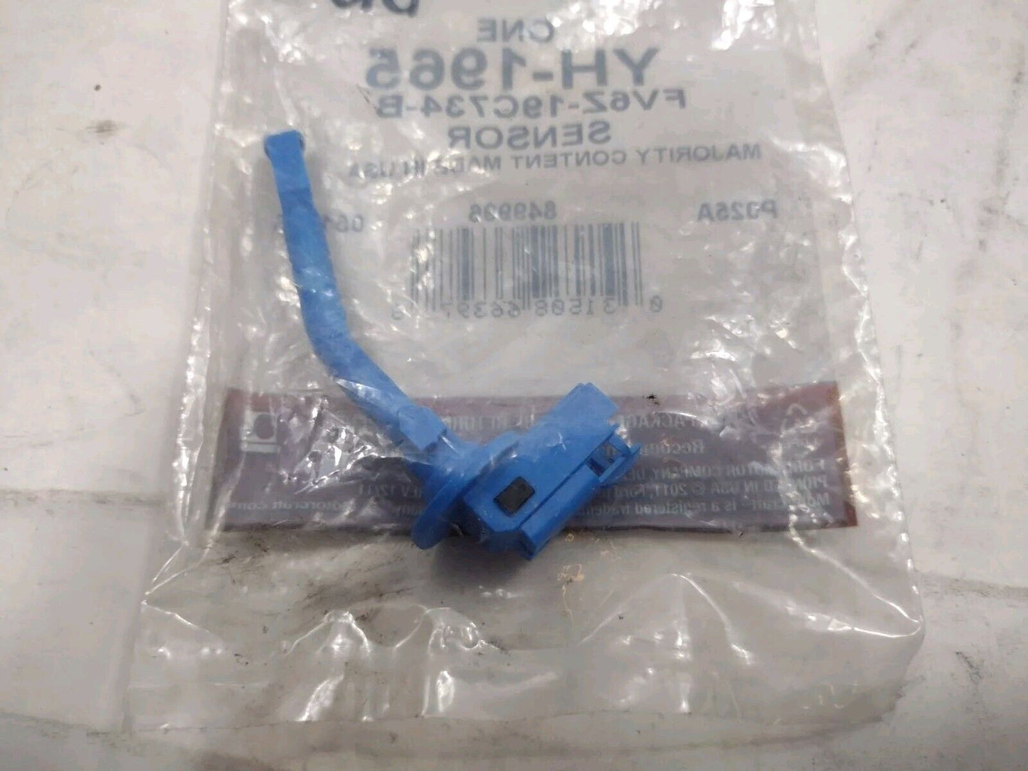 Genuine OEM Ford HVAC Temperature Sensor Motorcraft YH1965