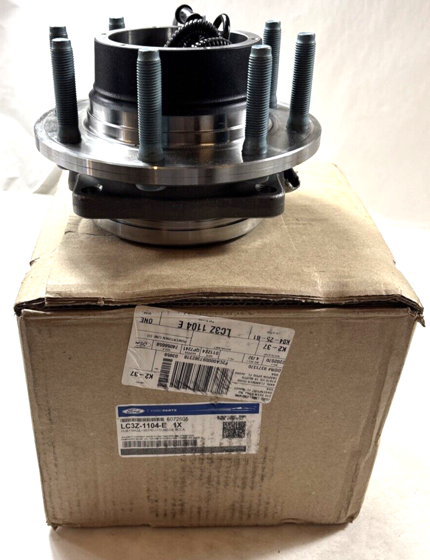 Genuine OEM Ford F250 Wheel Bearing And Hub Assembly 2020-2022 LC3Z1104E