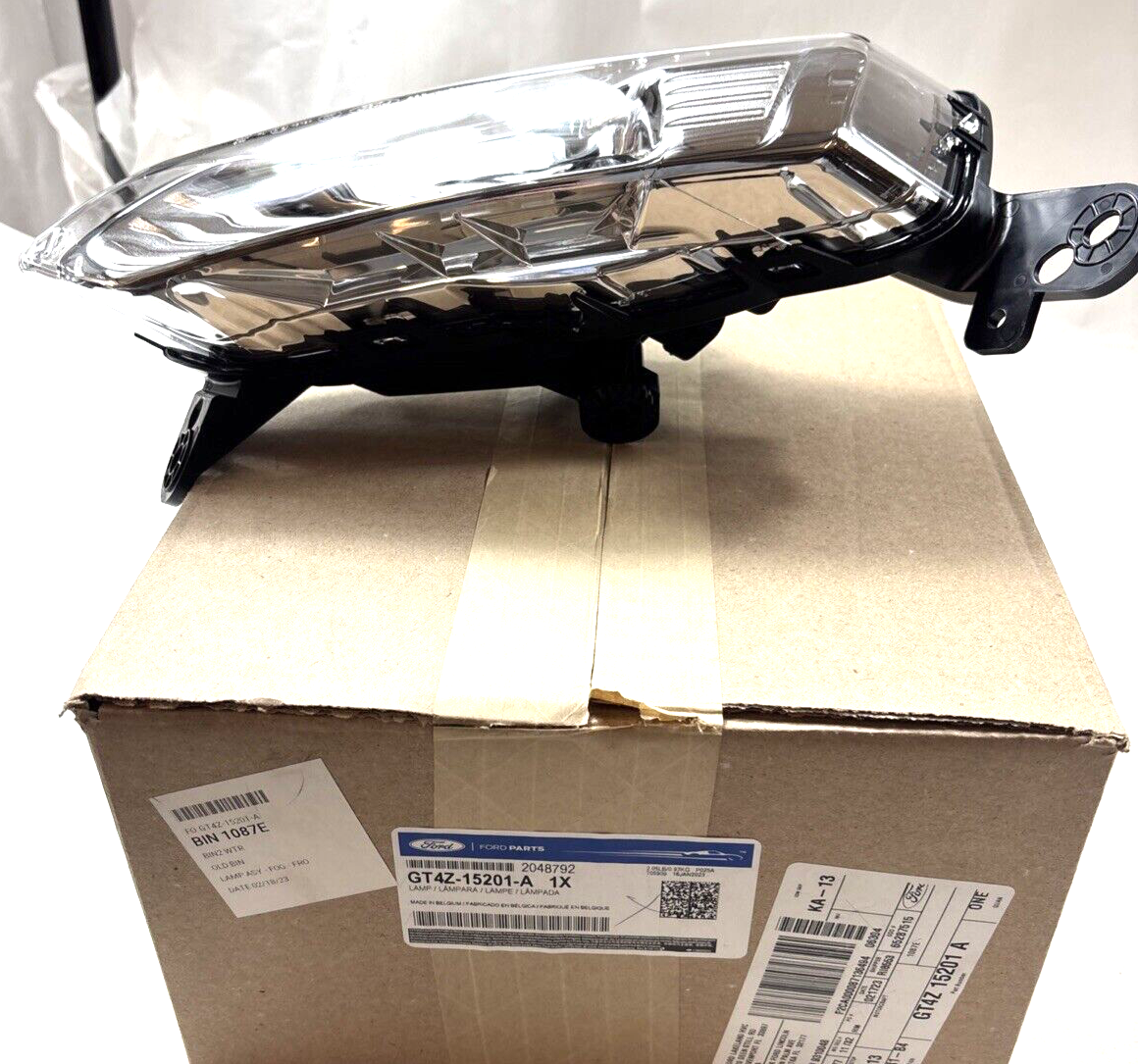 Genuine OEM Ford Expedition Fog Lamp Assembly 2018-2021 GT4Z-15201-A