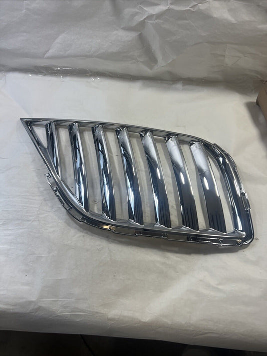 Genuine OEM Ford Front Right Passenger Side Chrome Grille 2011-2015 BA1Z8200A