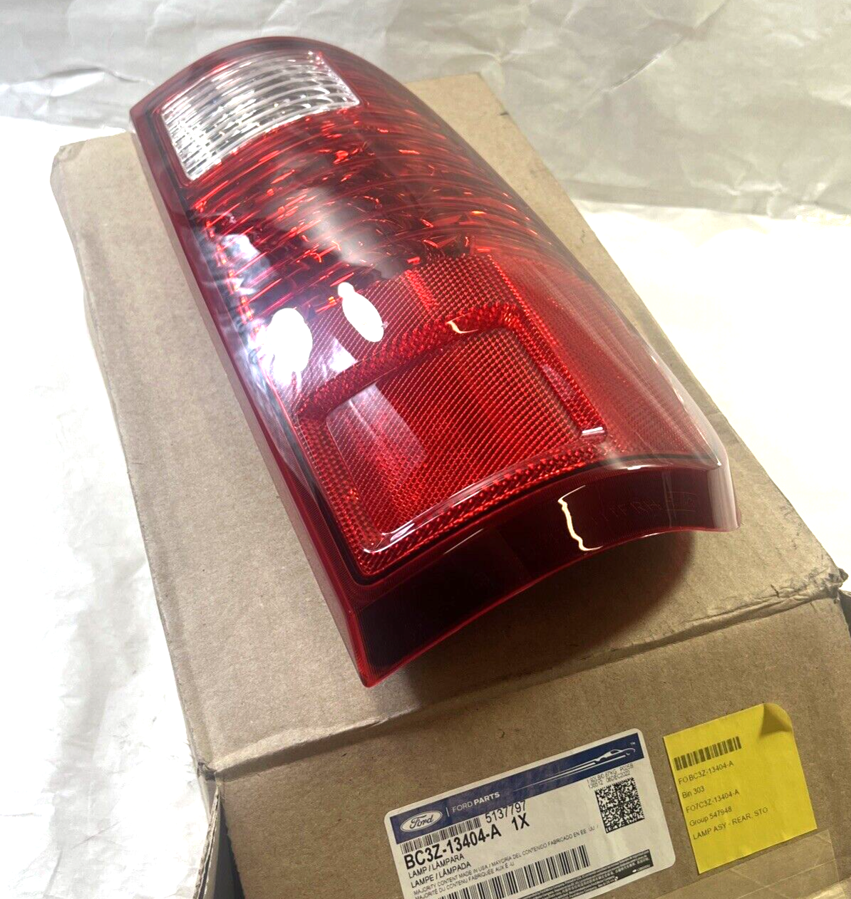 Genuine OEM Ford Rear Right Passenger Side Tail Light Lamp Assembly BC3Z13404A