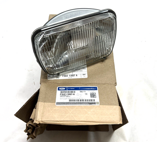 Genuine Ford Sealed Beam 84-21 F3UZ-13007-A