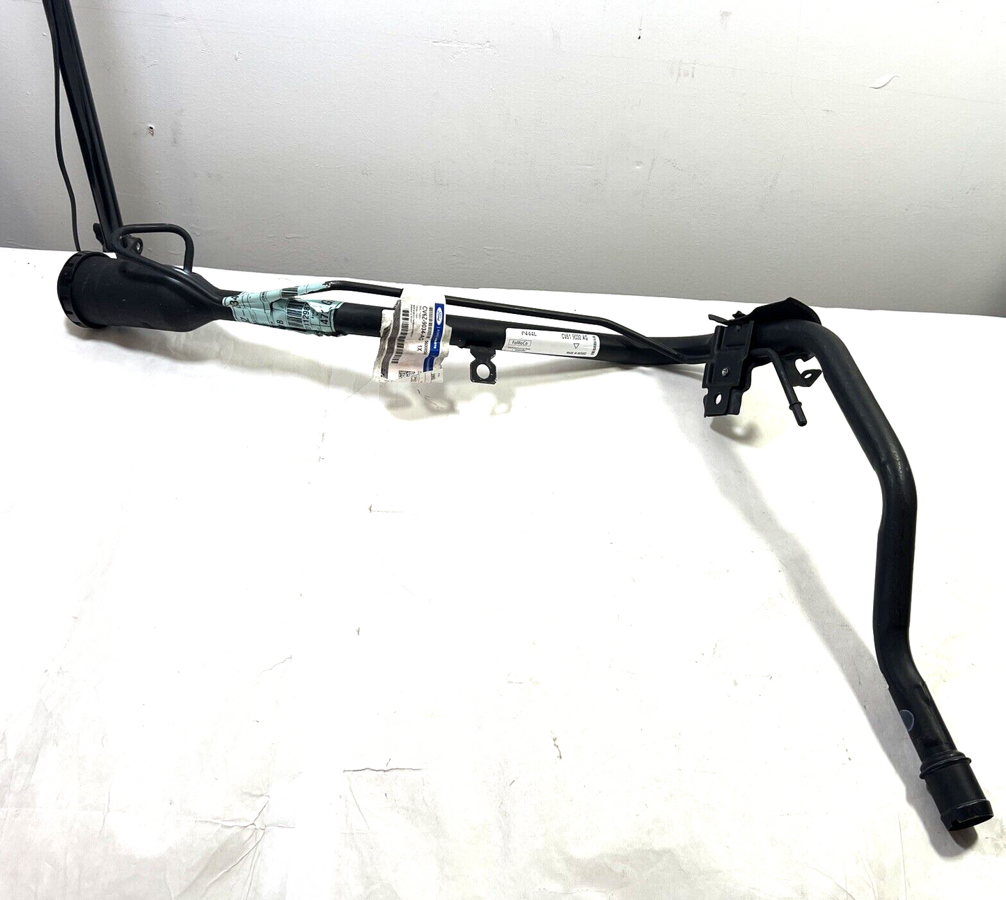 Genuine OEM Ford Escape Fuel Filler Pipe 2013-2019 CV6Z9034AG