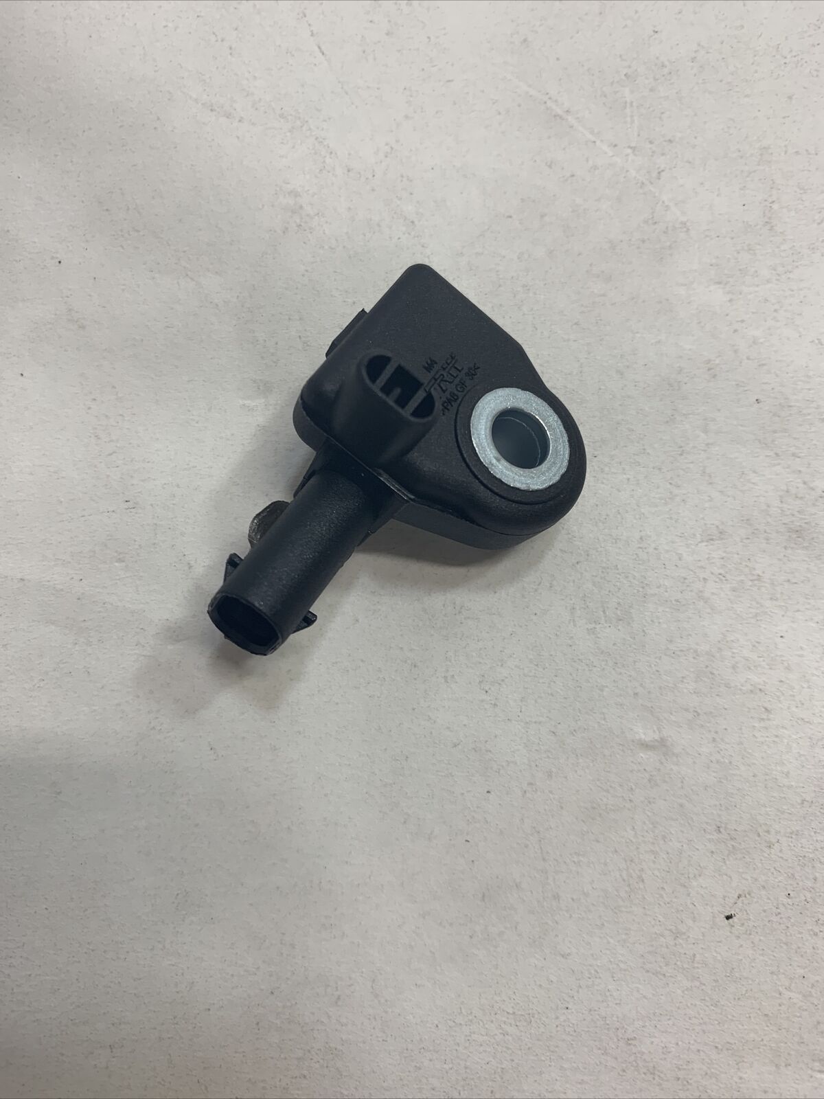 New OEM Mopar Sensor CSFKV631AA