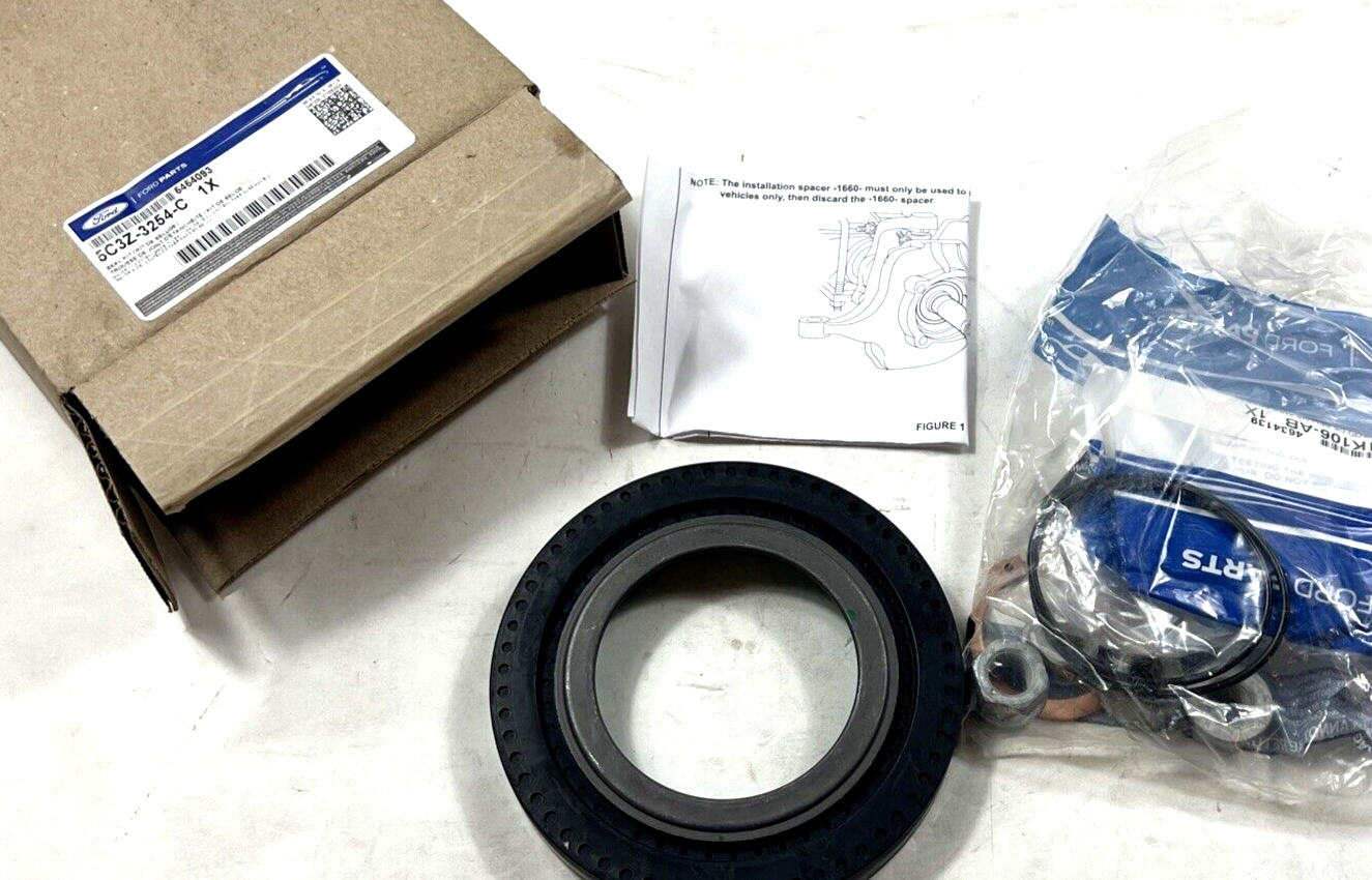 Genuine OEM Ford F-250 F-350 Super Duty Front Outer Axle Shaft Seal 5C3Z3254C