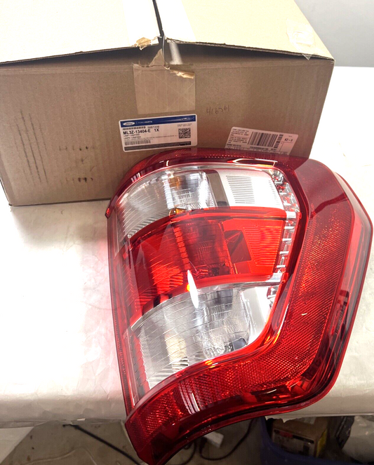 Genuine OEM Ford F-150 Tail Light Passenger Side 2021-2023 ML3Z13404E