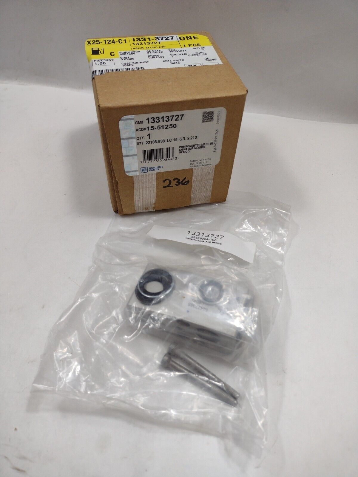 Genuine GM Air Conditioning Thermal Expansion Valve Kit 13313727