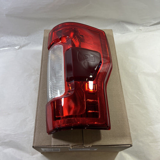 Genuine OEM Ford F-250 Super Duty Right Side Tail Lamp Assembly 17-19 KC3Z13404C