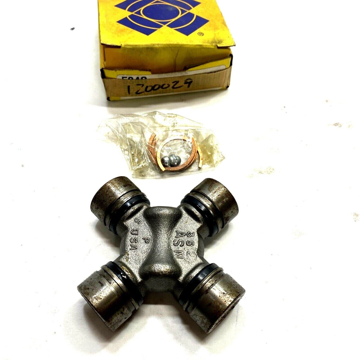 New Precision Joints Universal Joint 1200029