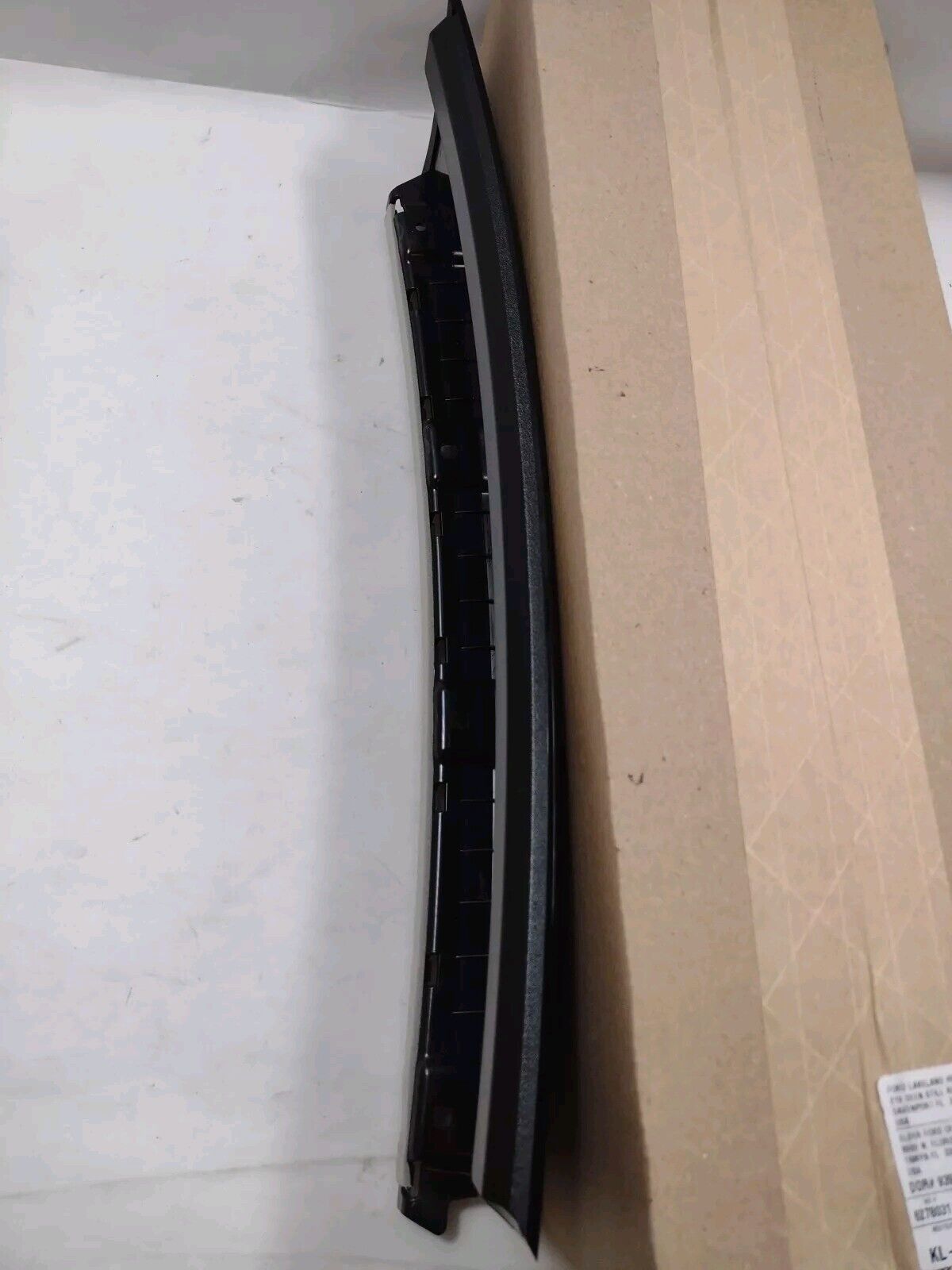 Genuine OEM Ford F250 Super Duty Door Molding 2017-2024 FL3Z1520554BC