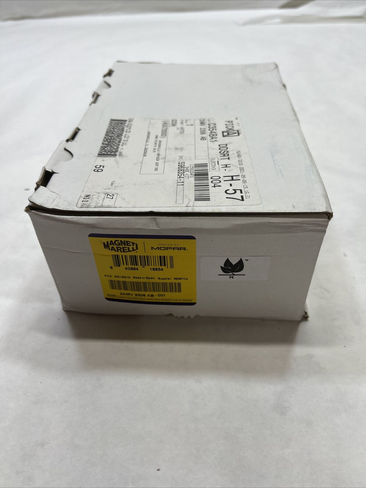 New OEM Genuine Mopar Shoe Kit 2AMV2306AB