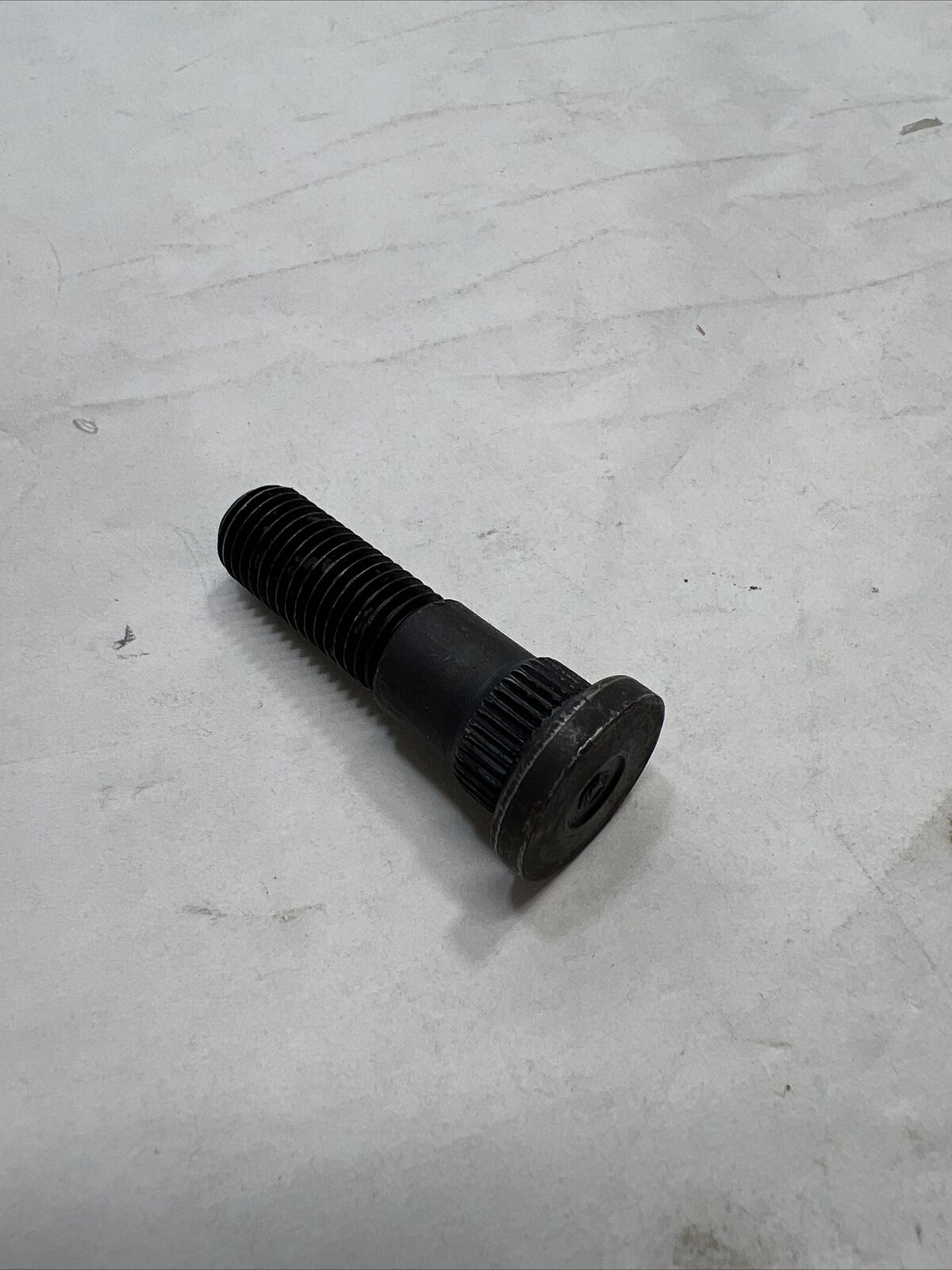 1 Single* New OEM Genuine Mopar Pacifica 1996-2008 Hub Stud 6502311