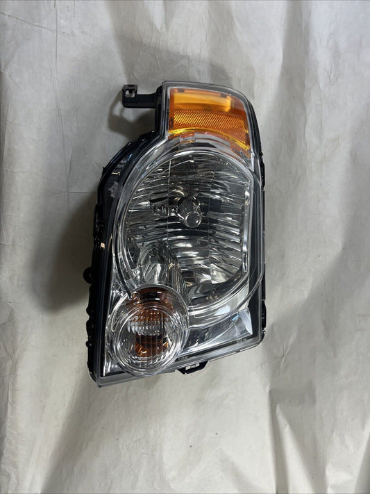 Genuine OEM Ford Escape Right Side Headlight Headlamp Assembly 8L8Z13008ACP