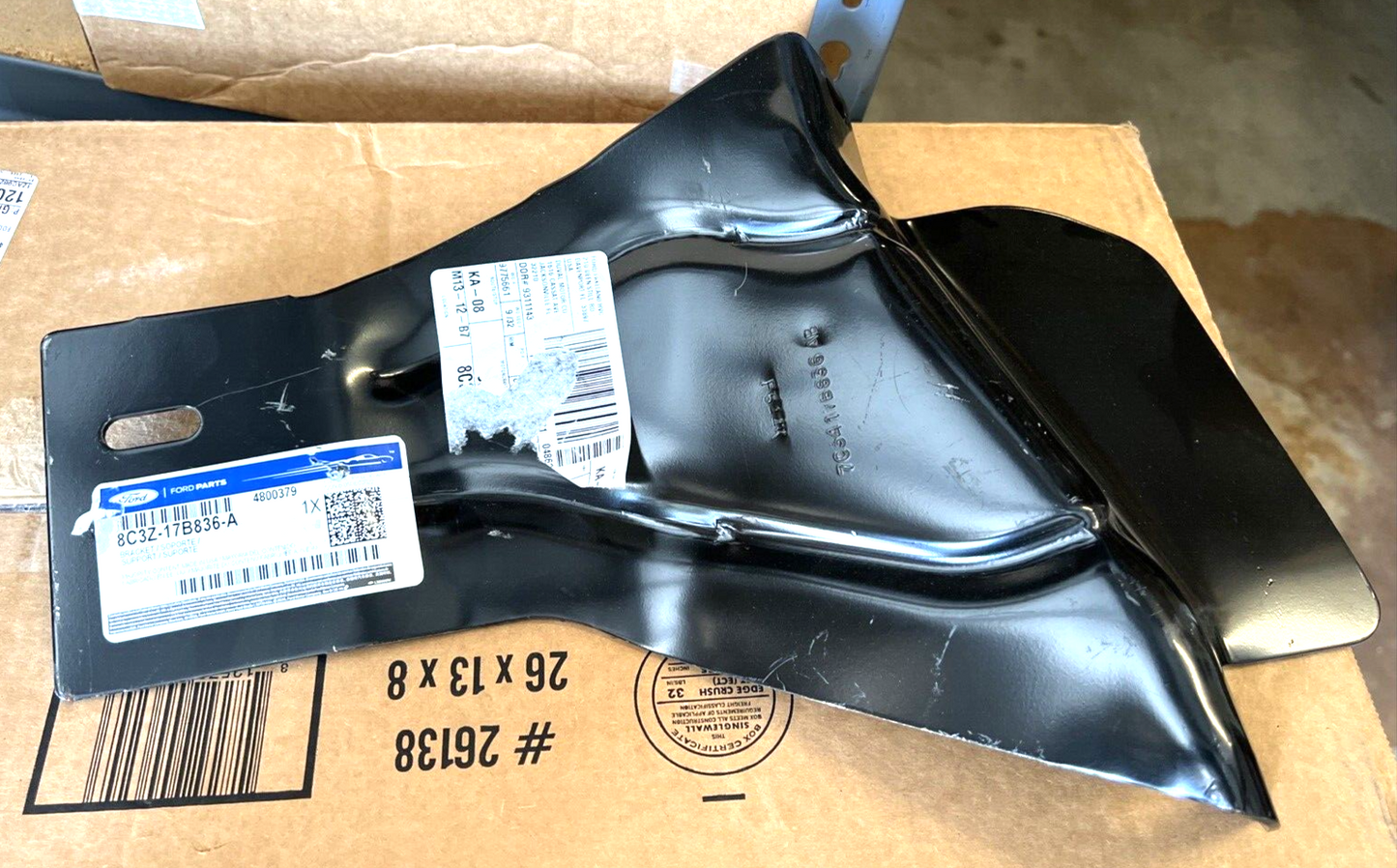 Genuine OEM Ford Front Right Passenger Side Bumper Bracket 2008-2010 8C3Z17B836A