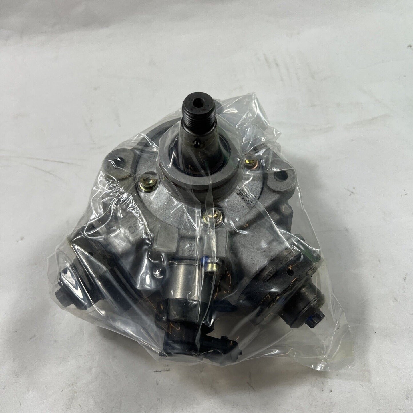 Reman 6.7L Powerstroke Diesel High Pressure Fuel Pump for 2011-2016 DA2251058