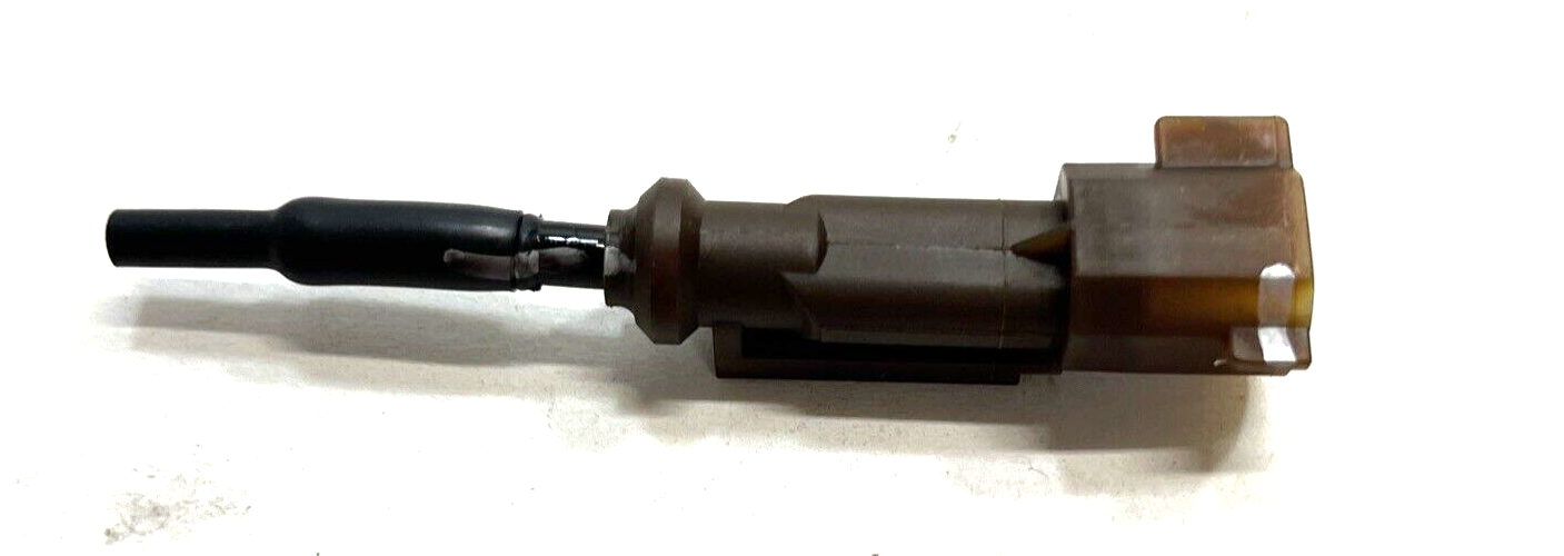 Genuine OEM Ford Left Driver Side Wheel Speed Sensor Hole Plug 84878468