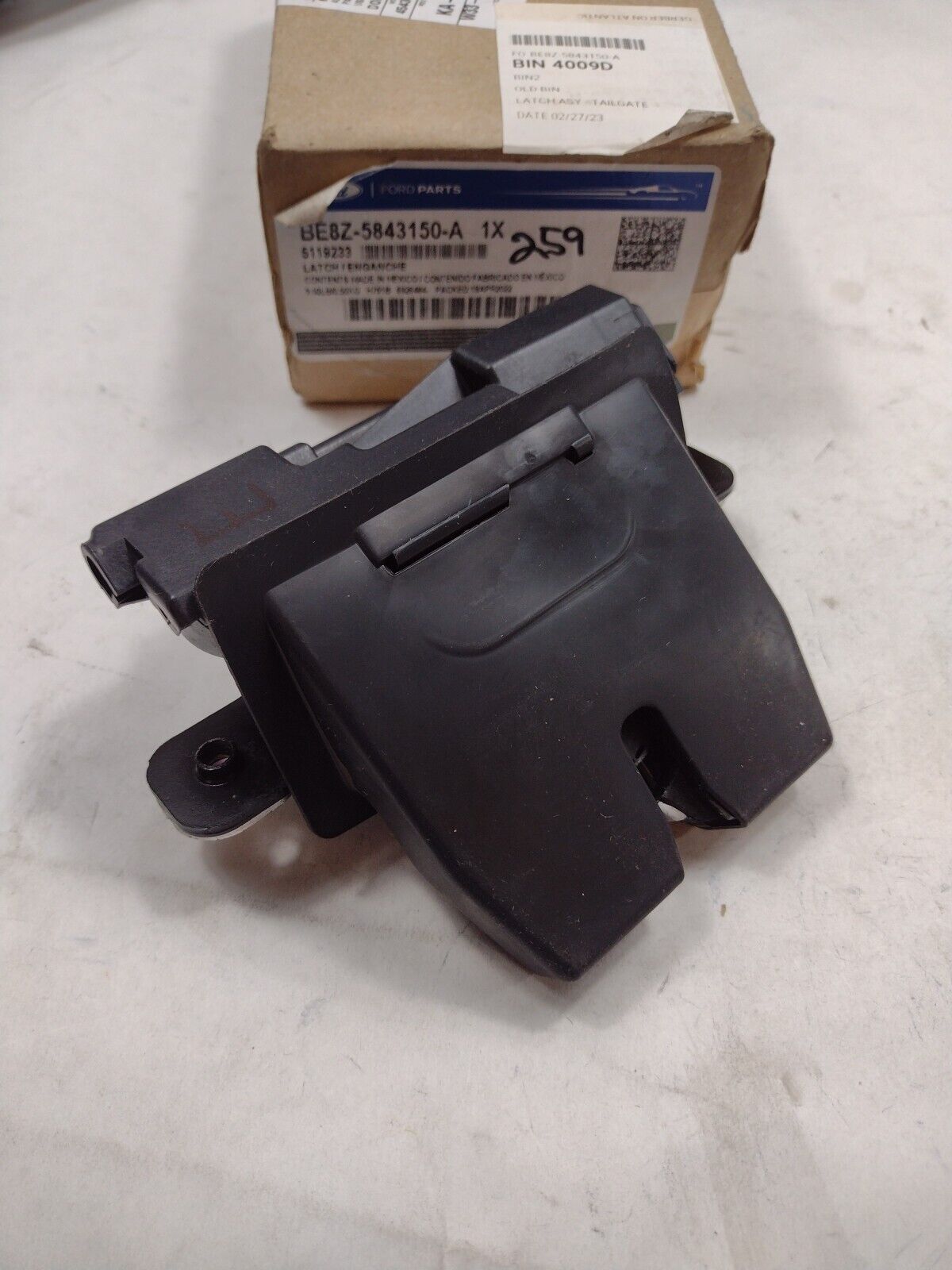 Genuine OEM Ford Fiesta Liftgate Lock Latch Actuator 2011-2019 BE8Z5843150A