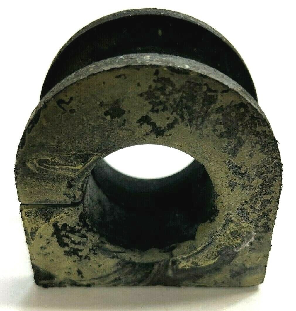 New OEM GM Front Stabilizer Sway Bar Bushings 15981887