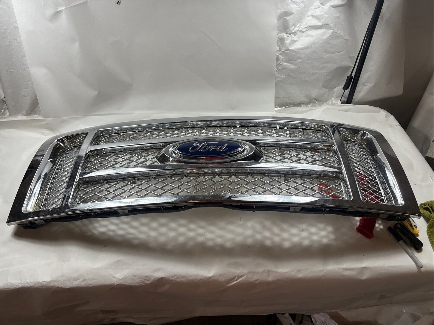 Genuine OEM Ford F-150 Chrome Mesh Grille w/Emblem 2009-2013 AL3Z8200B