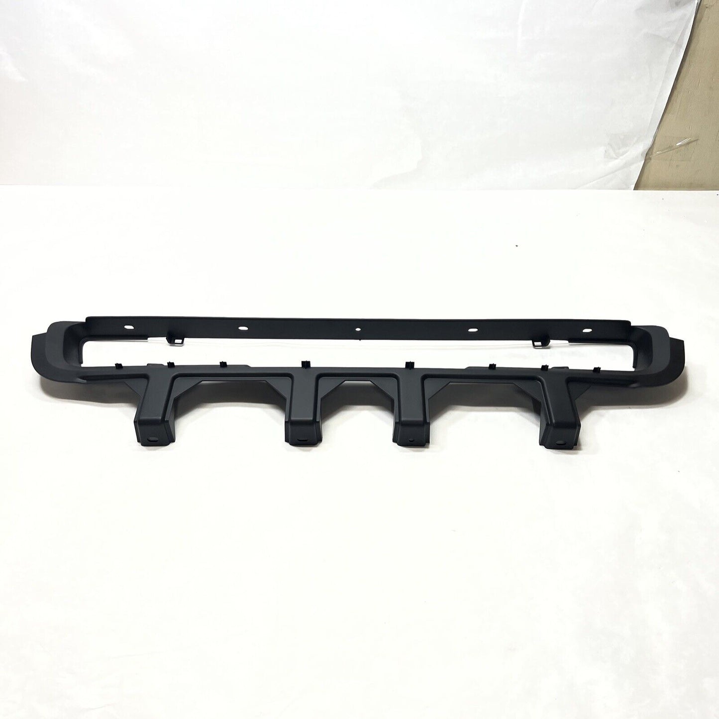 New OEM Ford F150 2004-2006 Bumper Grille 5L3Z-17B968-AA