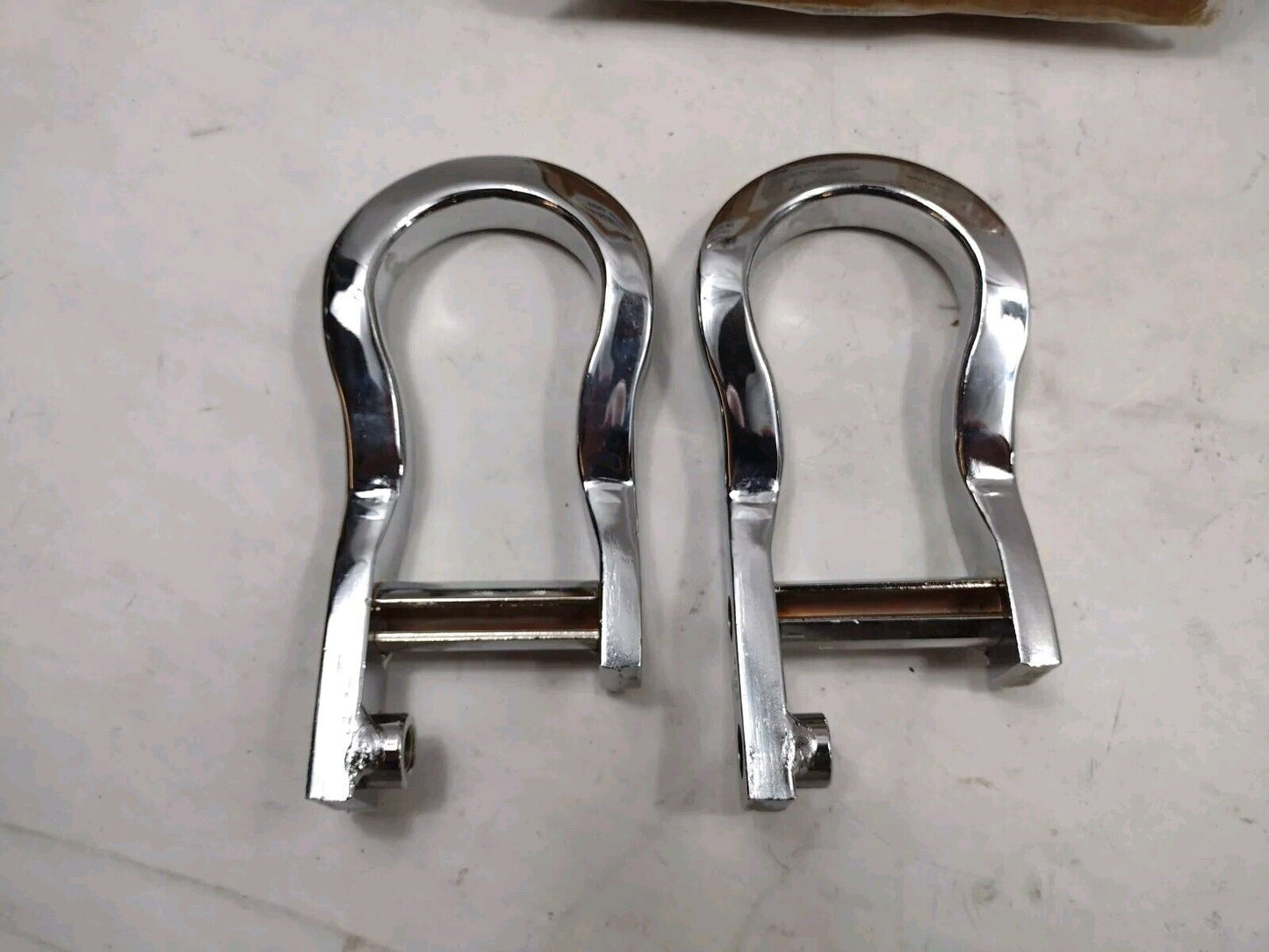 Chrome Tow Hooks Silverado Sierra 1500 2001-2019 Genuine GM Parts 84072462