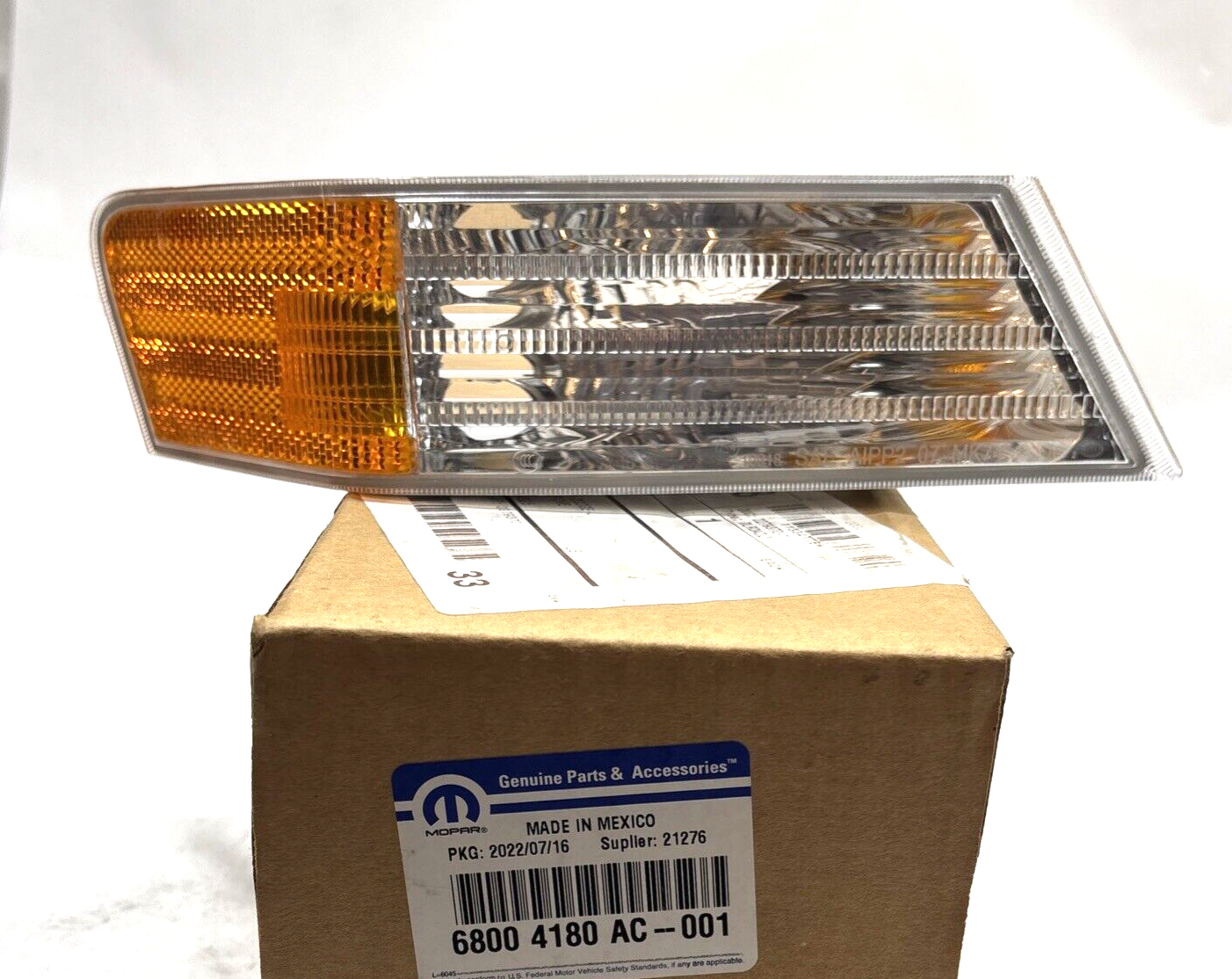 Genuine Mopar Front Passenger Side Parking Turn Signal Marker Light 68004180AC