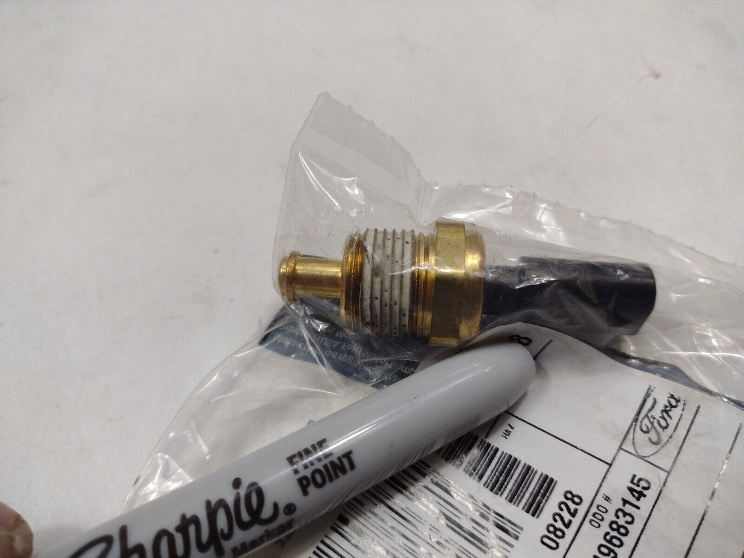 Genuine OEM Ford Edge Coolant Temp Sensor 2015-24 FT4Z12A648B Motorcraft DY1309