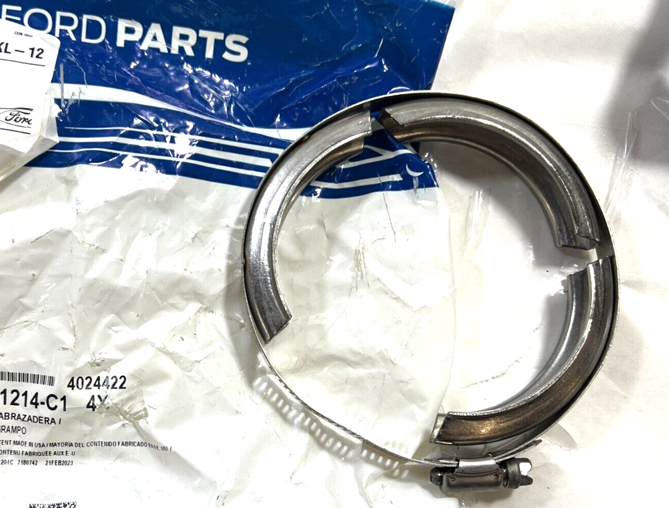 Genuine OEM Ford Super Duty Air Cleaner Heater Breather Hose Clamp 1831214C1