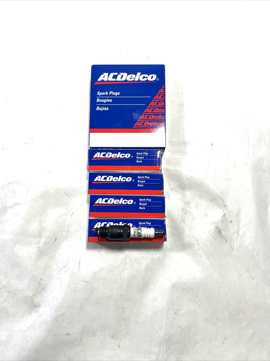 4 Pack Genuine OEM GM ACDelco P30 Conventional Spark Plug 1984-1998 CR43TS