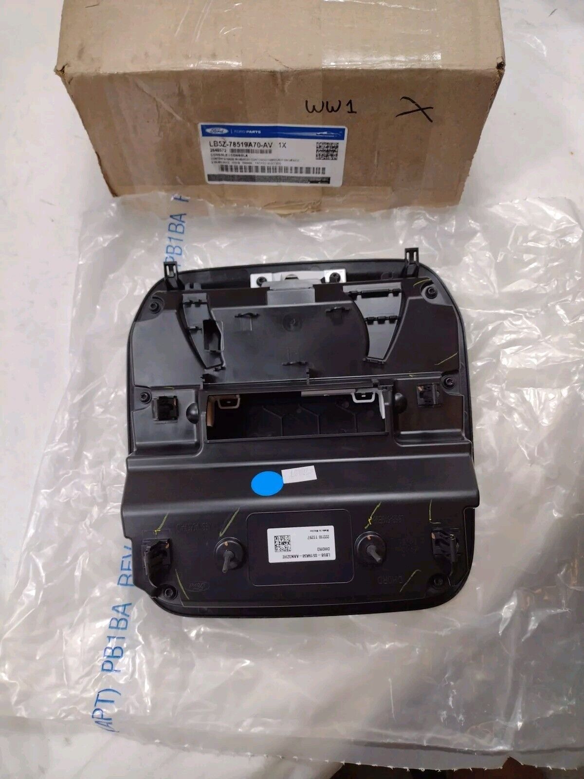 Genuine OEM Ford Explorer Overhead Console 2020-2024 LB5Z78519A70AV