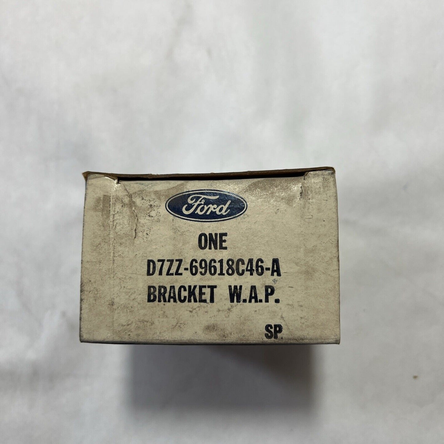 Genuine OEM Ford Bucket Seat Pivot Hinge Kit D7ZZ69618C46A