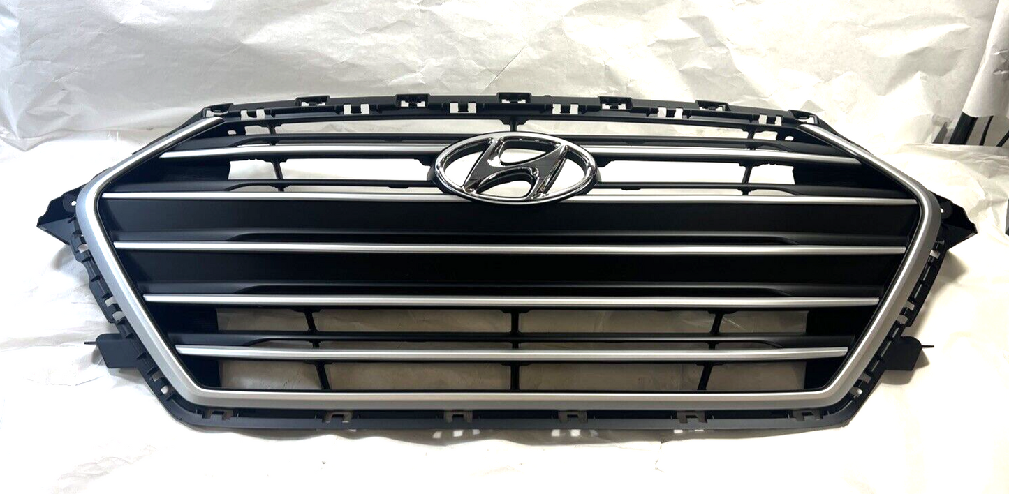 OEM Genuine Hyundai Elantra Front Bumper Grille Grill w/ Chrome Trim 86350F2000