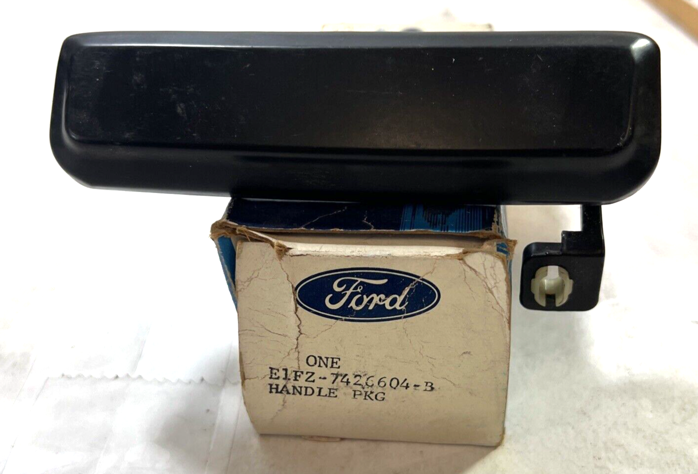 Genuine OEM Ford Door Handle E1FZ7426604B