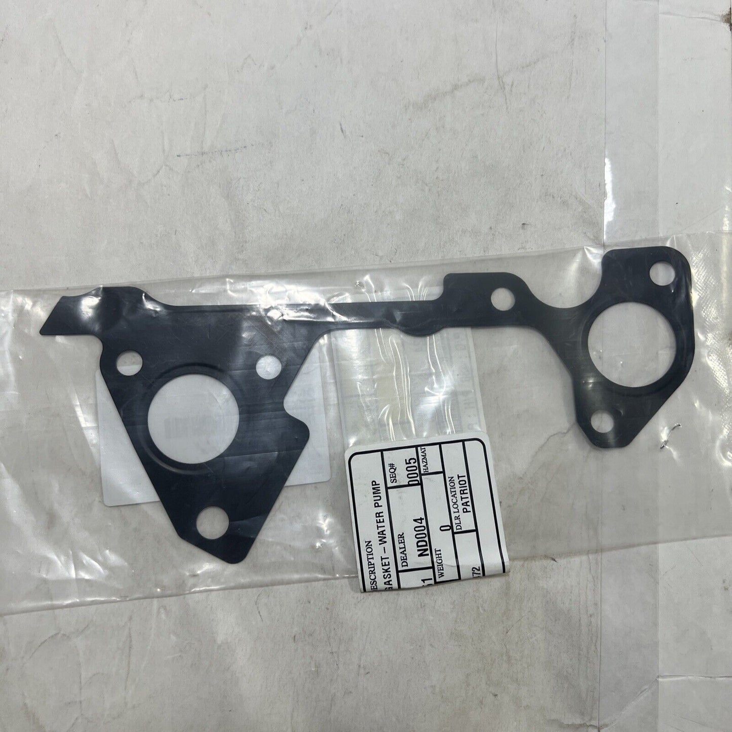 Genuine OEM Kia Amanti Water Pump Gasket 2002-2006 2512439010