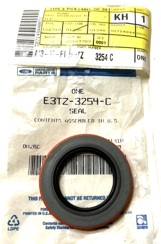 FORD OEM 93-97 Ranger Carrier Front Axles-U-Joint Seal Right E3TZ3254C