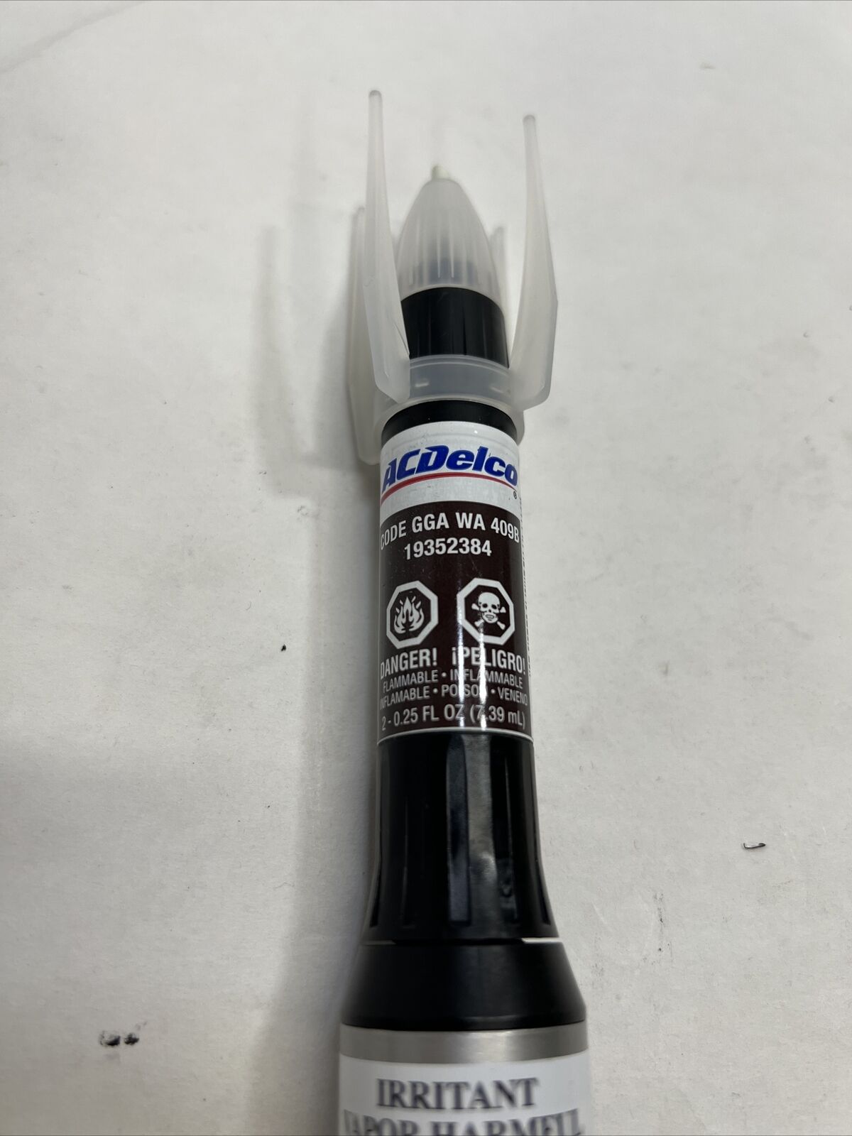 New OEM GM Touch Up Paint ACDelco 19352384