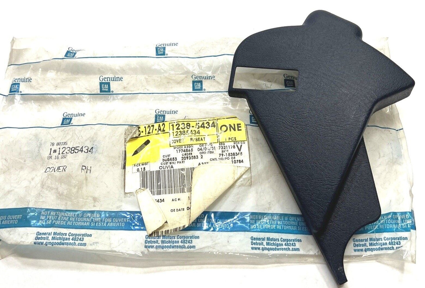 New OEM GM Seat Lower Cover 12385434