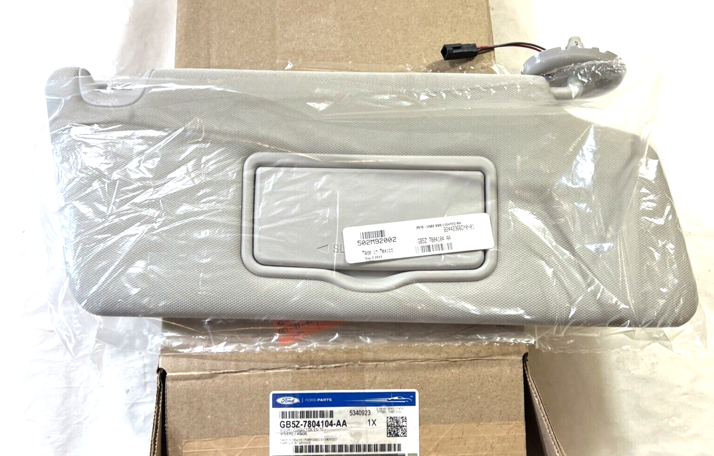 Genuine OEM Ford Right Passenger Side Sun Visor With Illumination GB5Z7804104AA