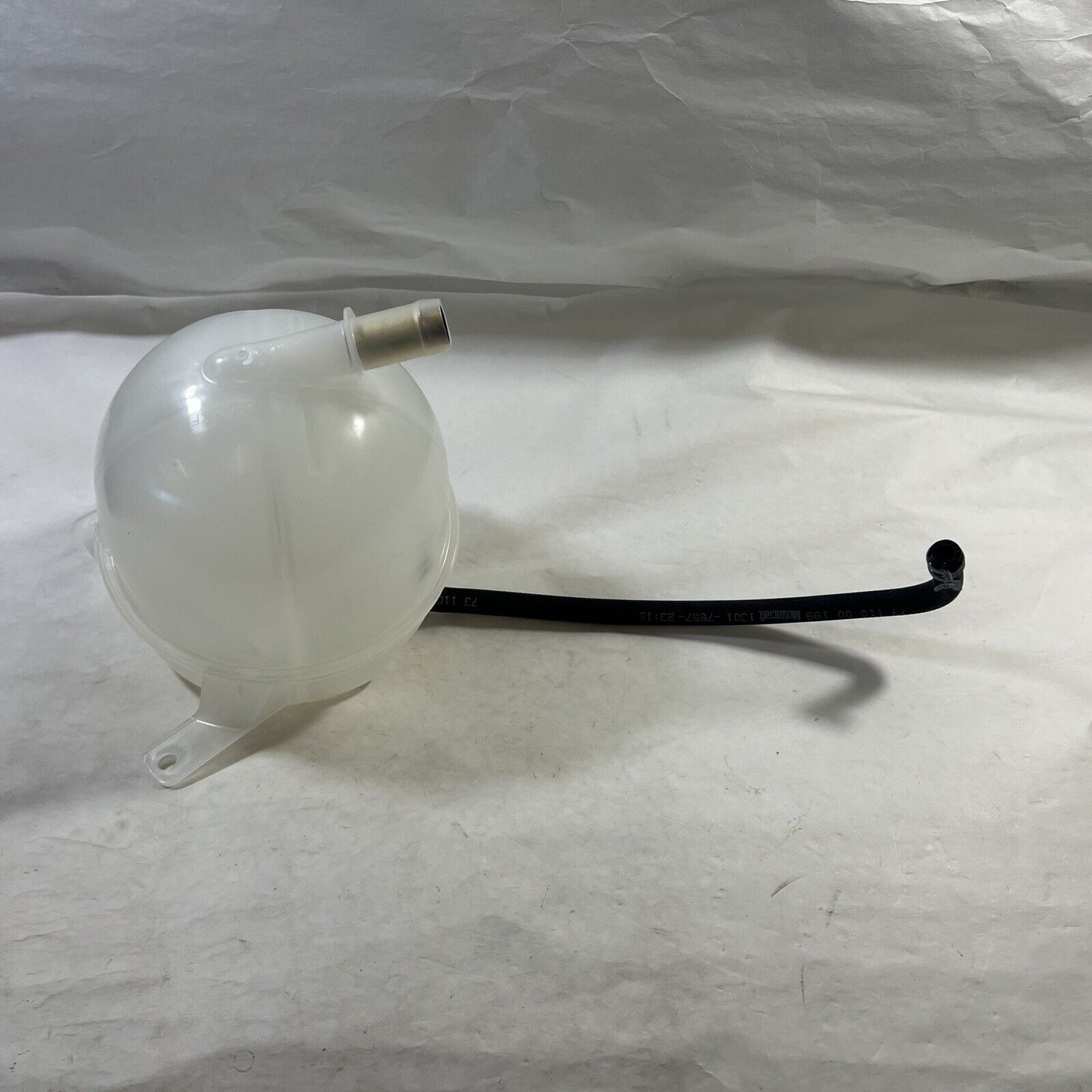 Genuine OEM Ford E-150 E-250 Engine Coolant Recovery Tank 1997-2007 4C2Z8A080BC