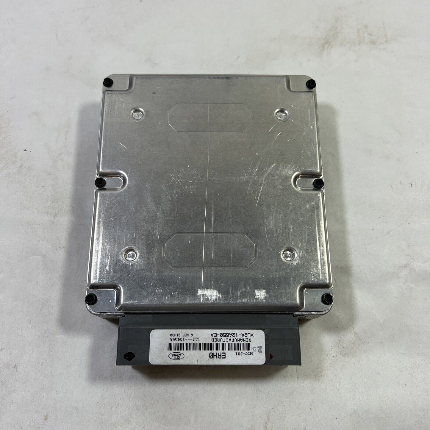 Genuine OEM Ford Engine Control Module XU2A12A650EA