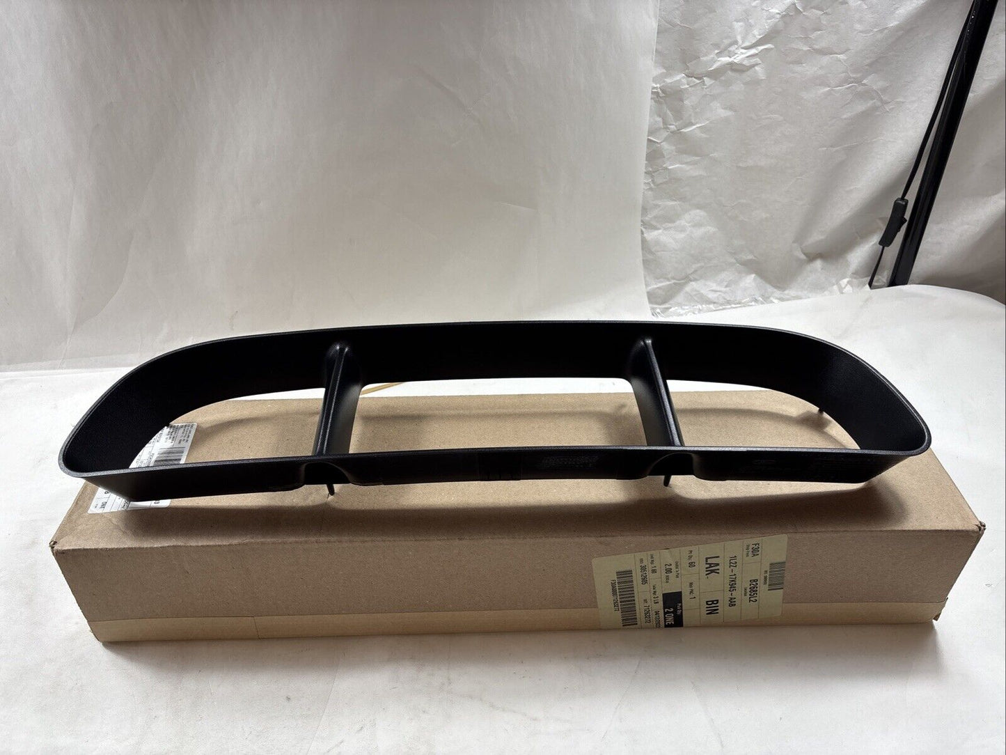 Genuine OEM Ford Explorer Bumper Grille 2003-2005 1L2Z17K945AAB