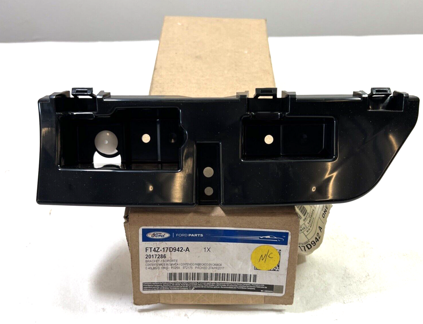 Genuine OEM Ford Edge Right Bumper Upper Bracket 2015-2018 FT4Z17D942A