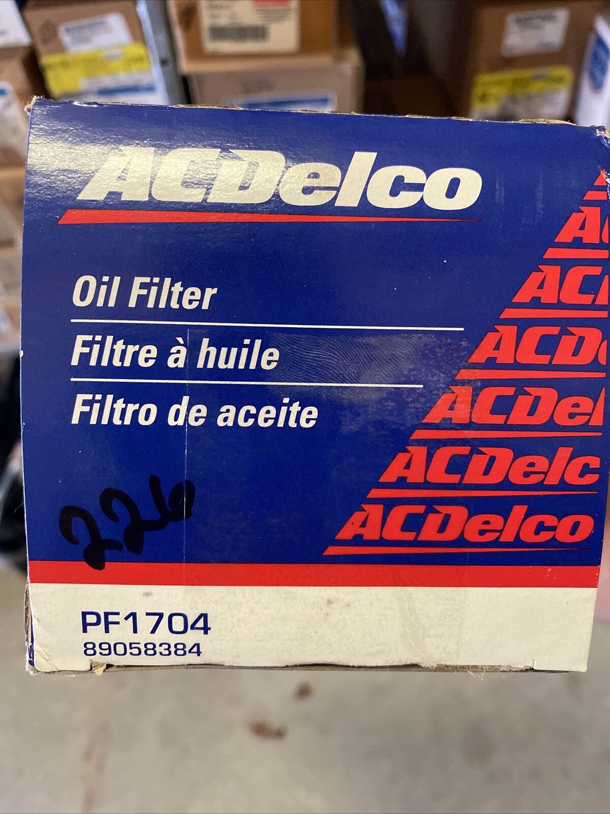 New OEM GM Engine Oil Filter ACDelco PF1704